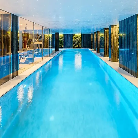 In The Center Cesa Reba *